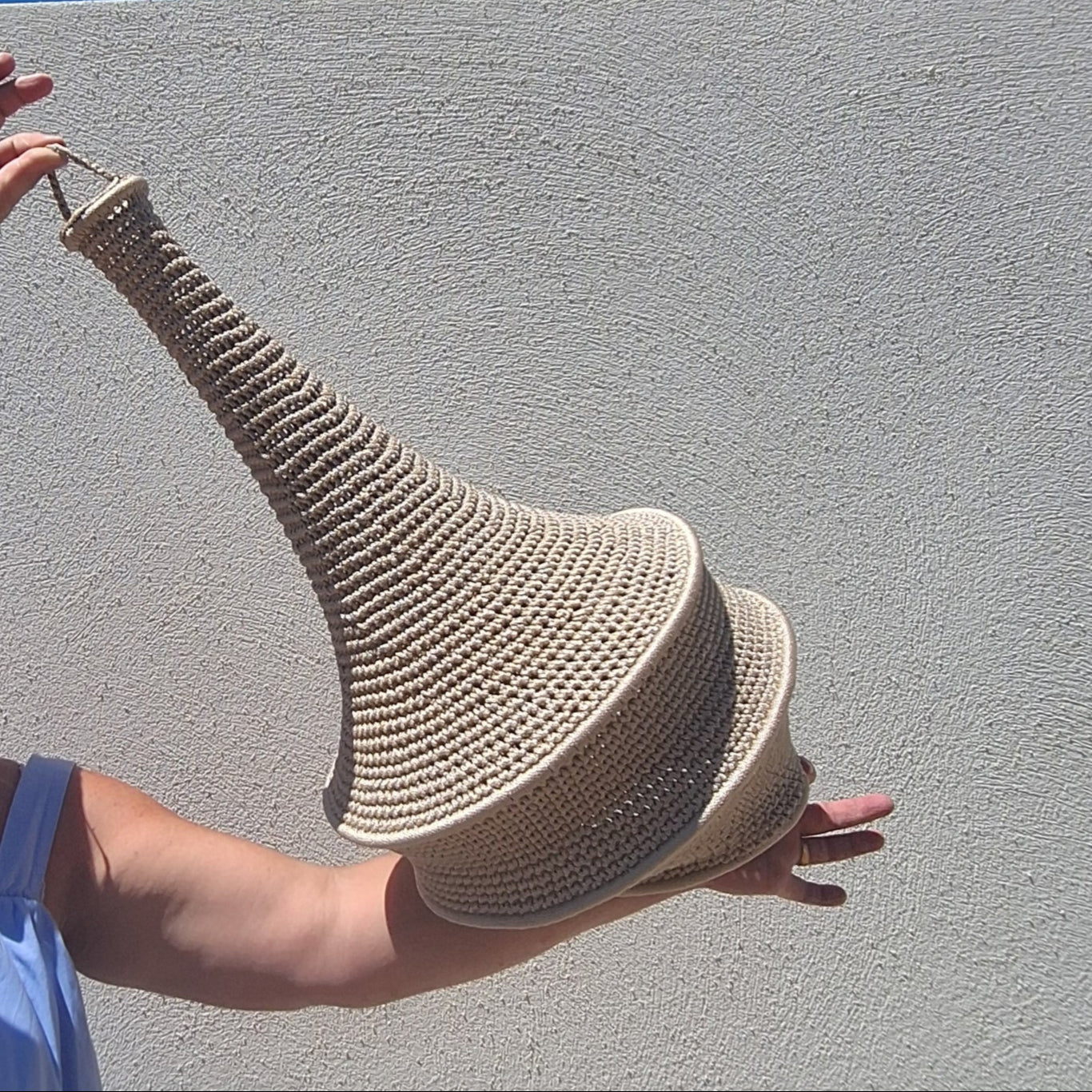 Suspension crochet viscose sable