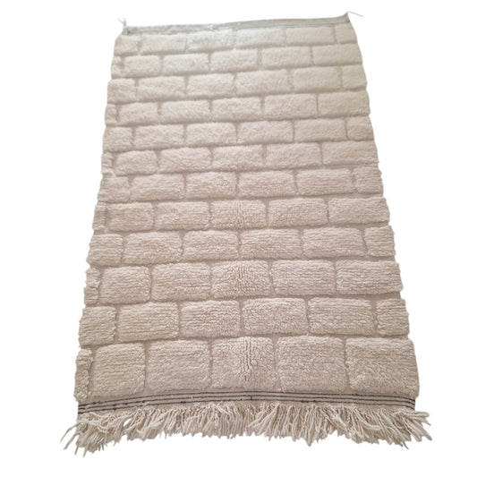 BENI OUARAIN BERBER RUG 156CM X 100CM Ecru / Black