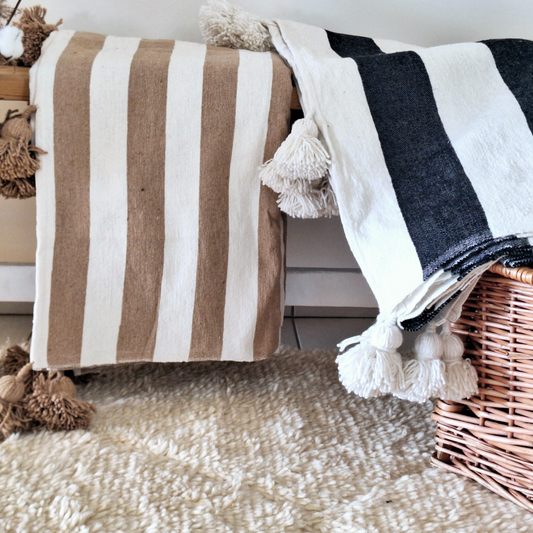 BERBER BEDSPREAD WITH POMPOMS 3 COLORS