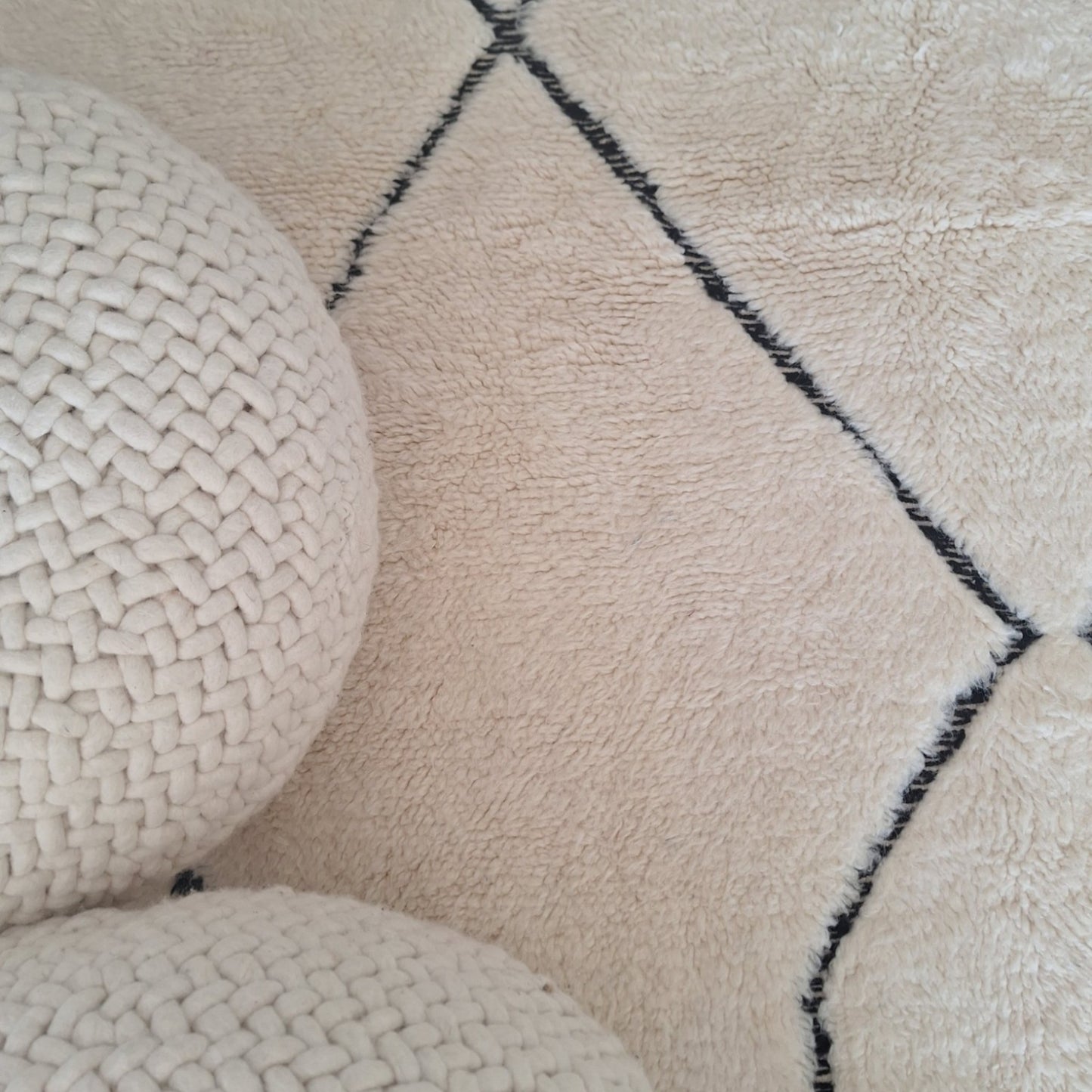 BENI OUARAIN BERBER RUG 305CM X 217CM N°4 Ecru / Black