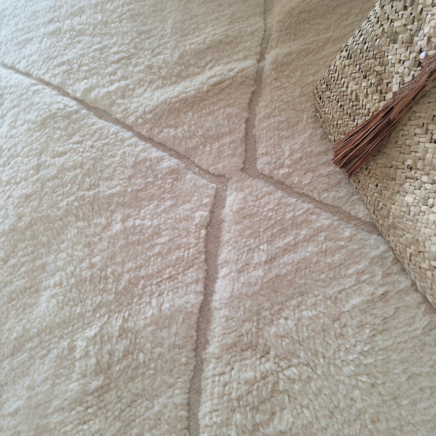 BENI OUARAIN BERBER RUG 290CM X 205CM N°2 Ecru