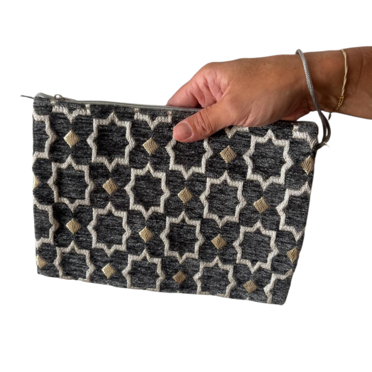 Pochette en tissu coloré – Fait main par des artisanes marocaines