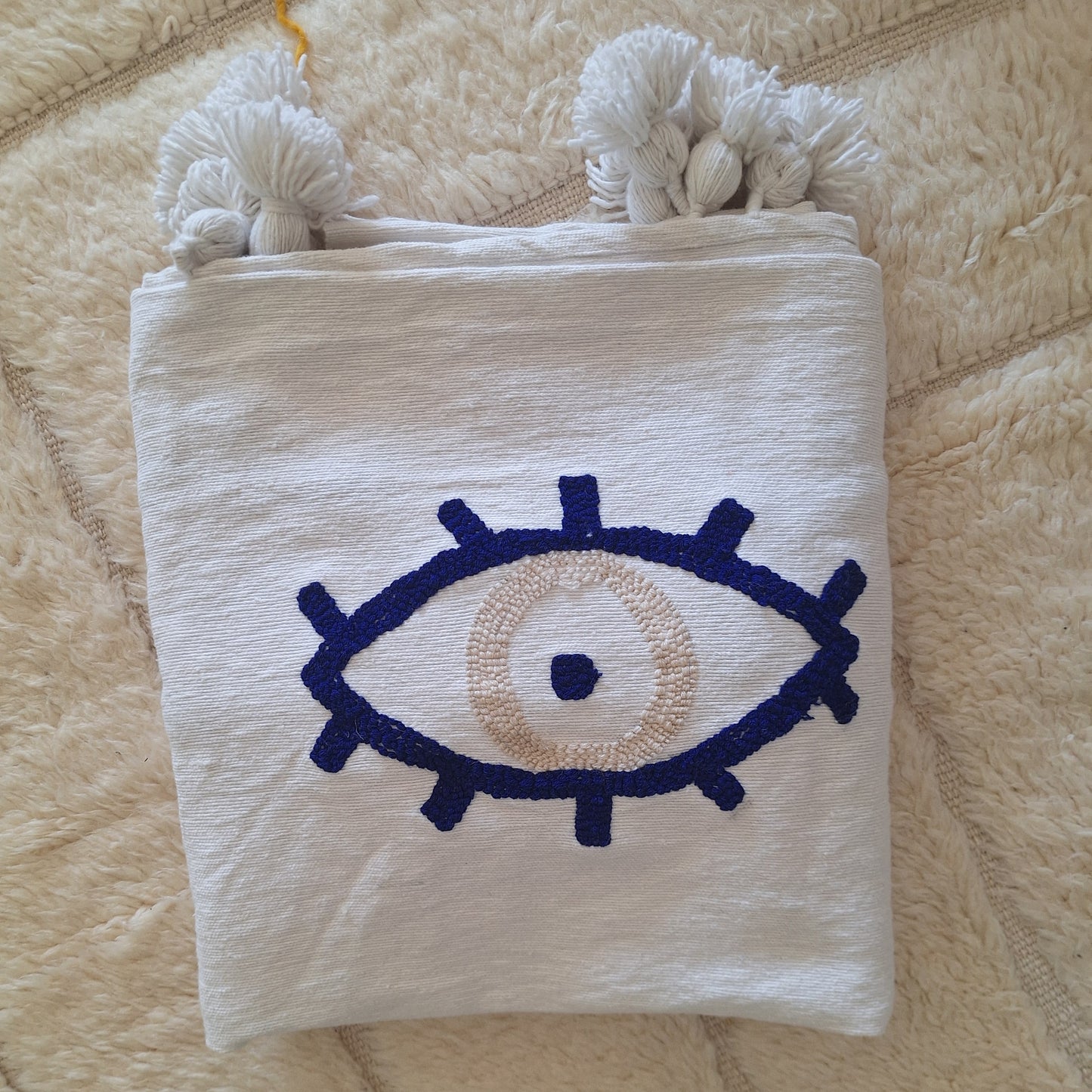 NEW - Ensemble Plaid brodé berbère + 2 housses de coussin -50%