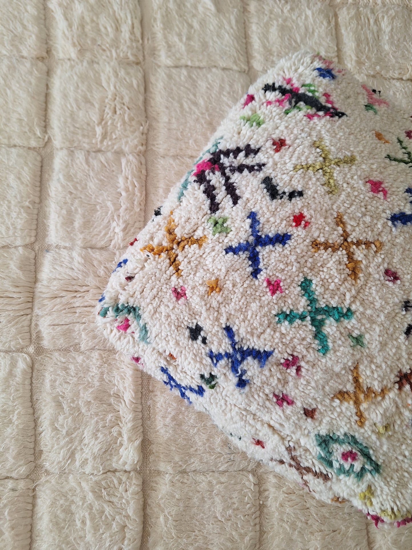 NEW - Pouf berbère en laine – l’authenticité au cœur de votre décoration