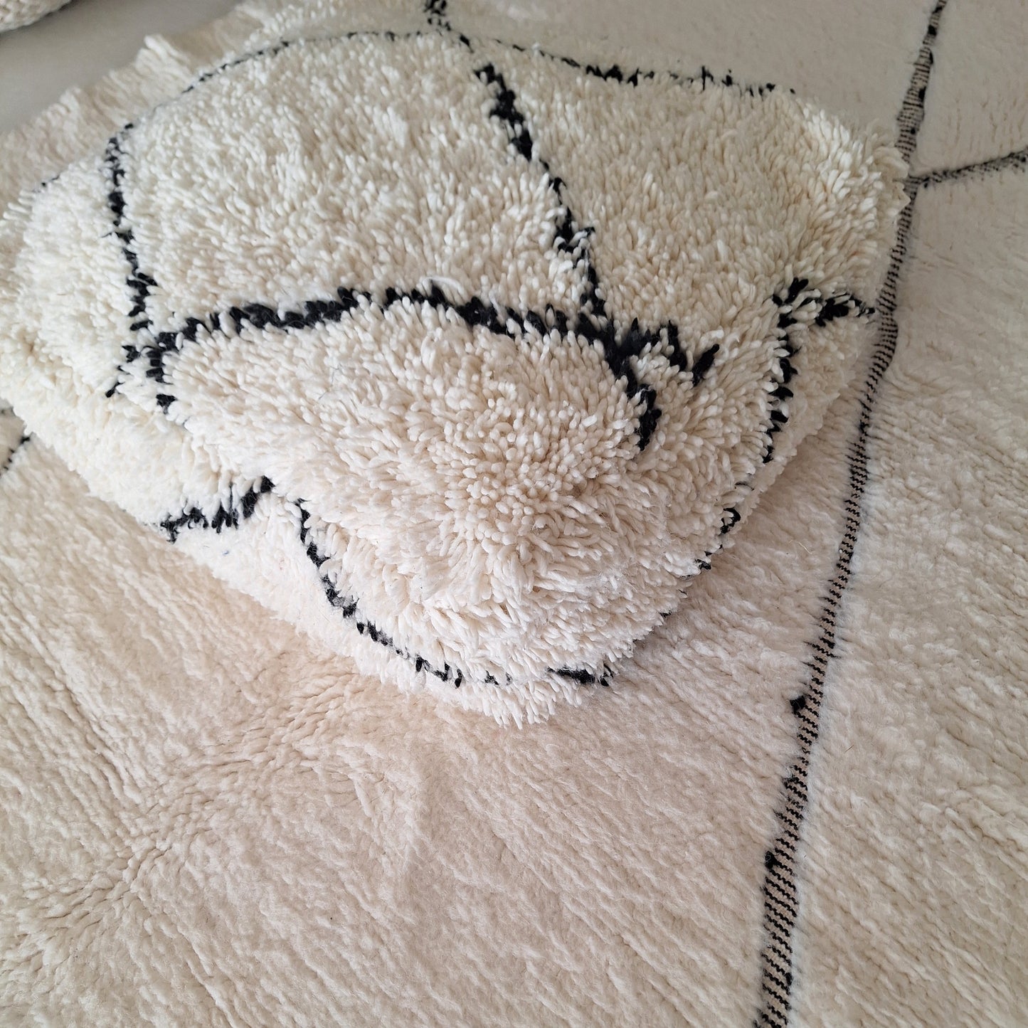 NEW - Pouf berbère en laine – l’authenticité au cœur de votre décoration