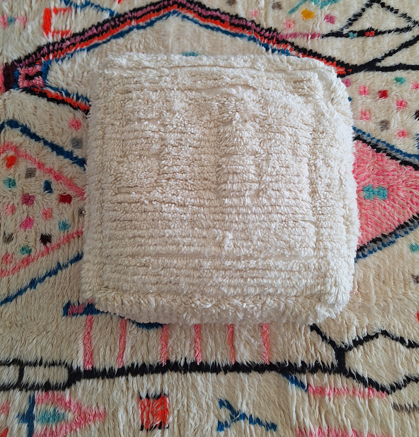 NEW - Pouf berbère en laine – l’authenticité au cœur de votre décoration