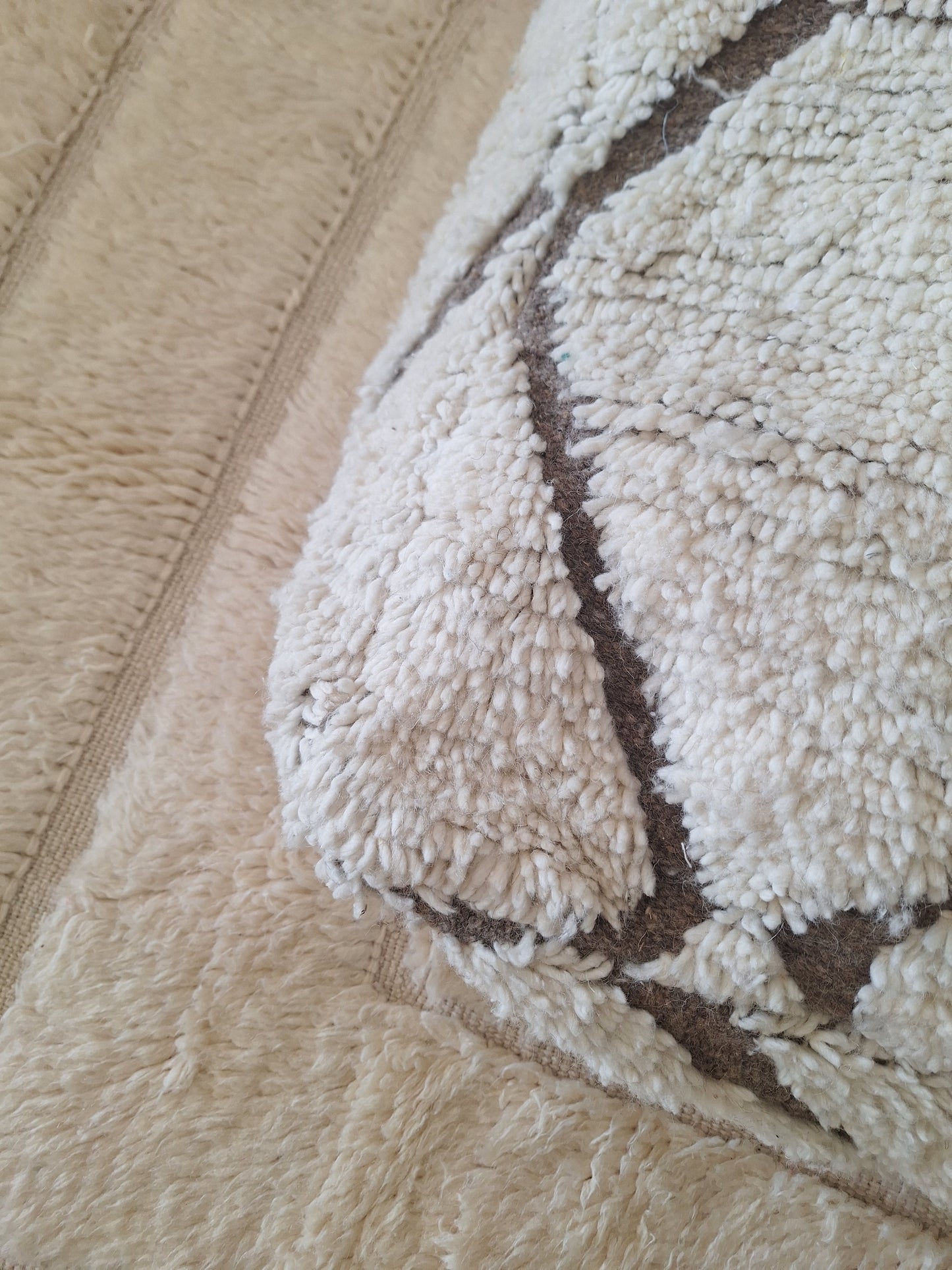 NEW - Pouf berbère en laine – l’authenticité au cœur de votre décoration