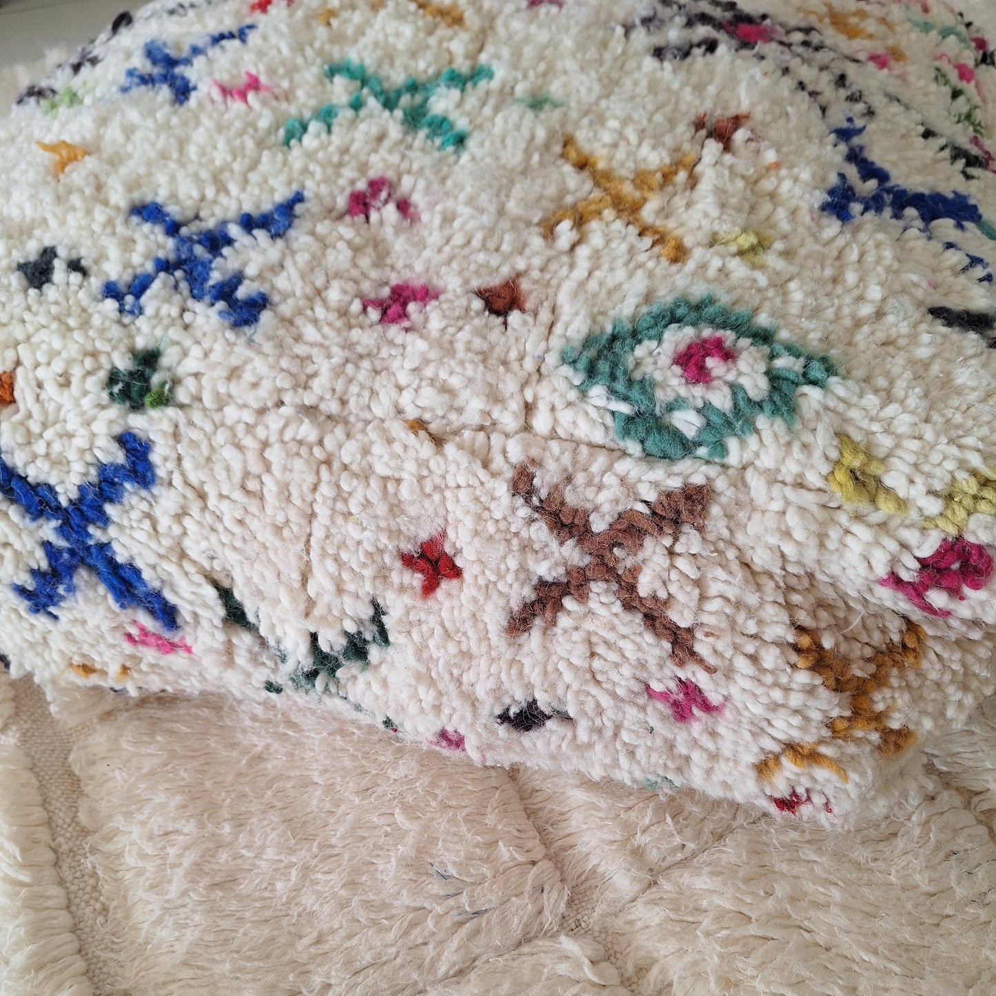 NEW - Pouf berbère en laine – l’authenticité au cœur de votre décoration