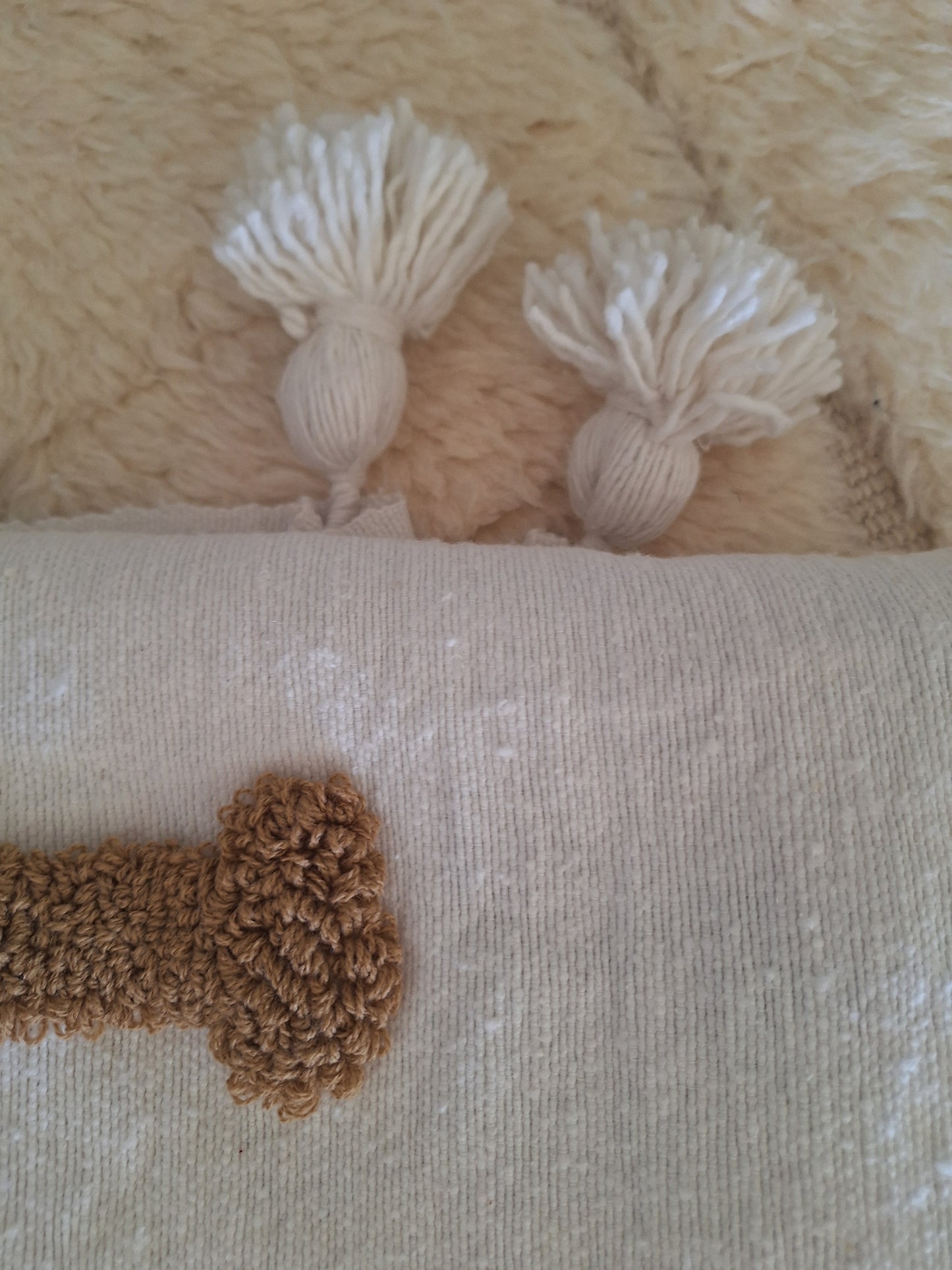 NEW - Ensemble Plaid brodé berbère + 2 housses de coussin – Modèle coloré -50%