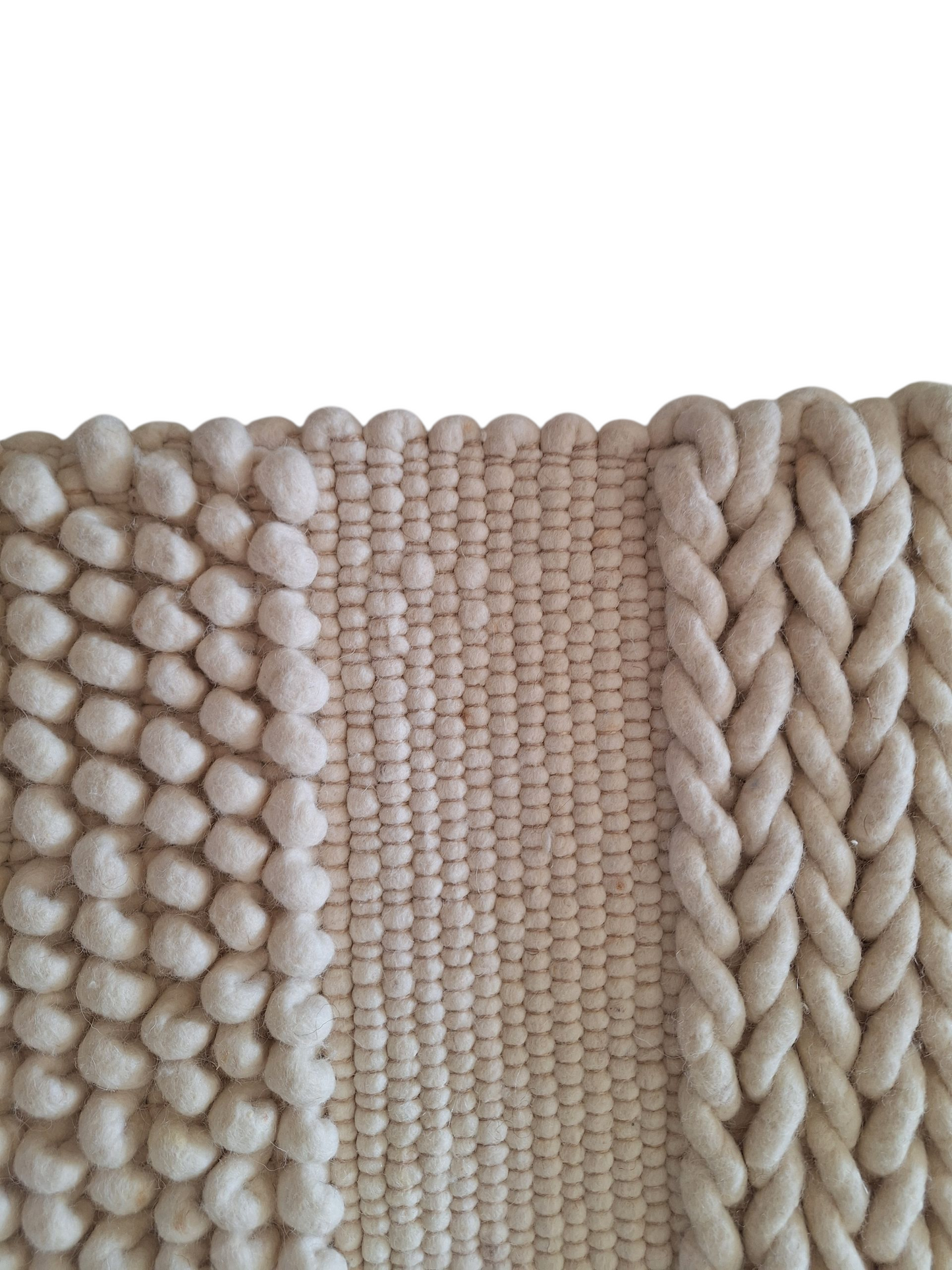 Tapis Boules / Tressé en laine écru  2m40 x 1m70